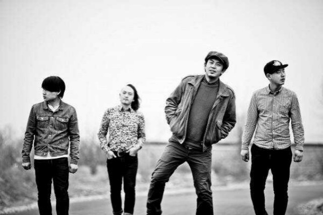 星空app官方网页:罗本归来杨森连场破门 荷兰5:0大胜科特迪瓦(图1) 星空官方网站